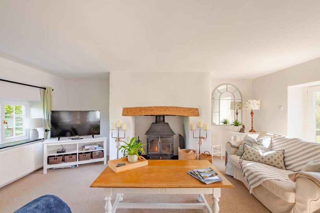 Rhos Y Bel Cottage Angelsey Llangadwaladr  Екстер'єр фото
