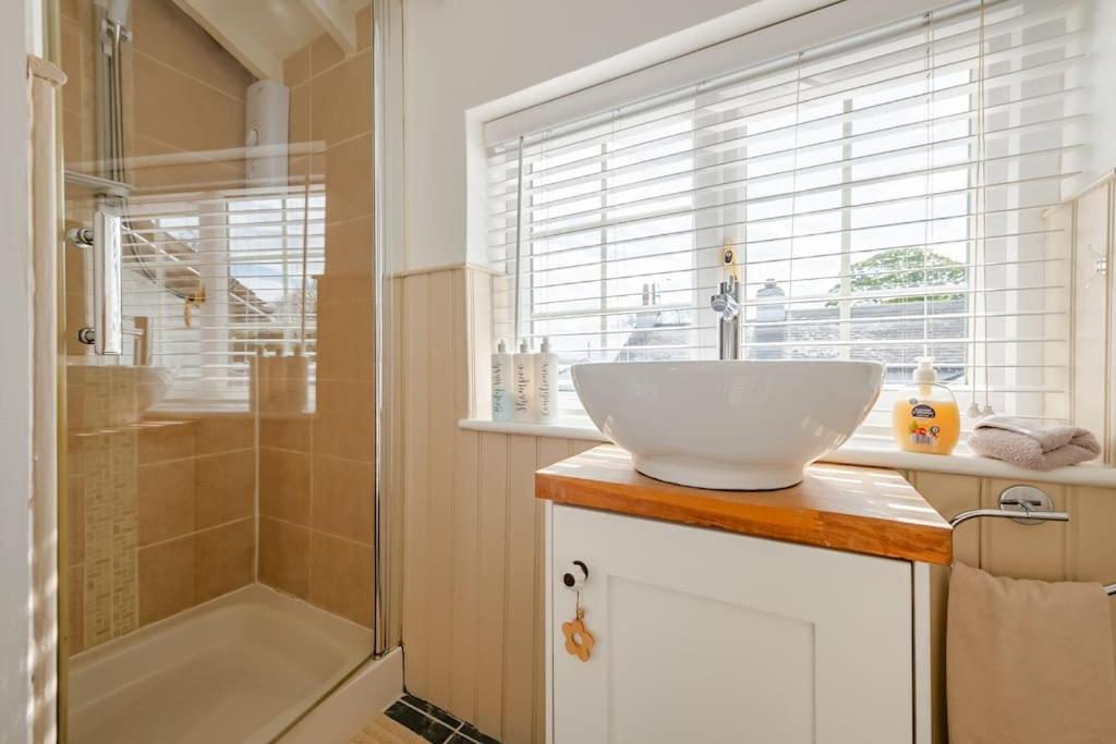 Rhos Y Bel Cottage Angelsey Llangadwaladr  Екстер'єр фото