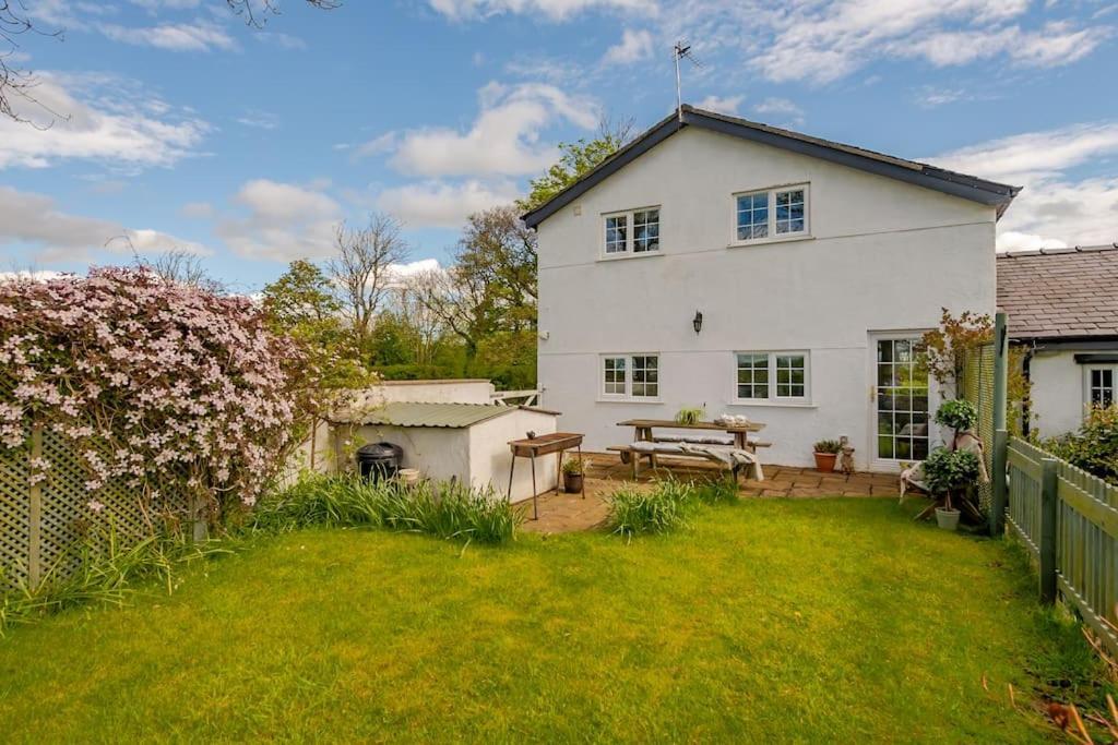 Rhos Y Bel Cottage Angelsey Llangadwaladr  Екстер'єр фото